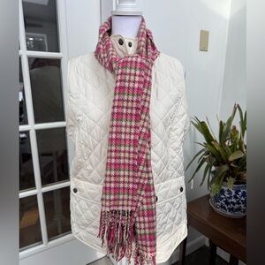 Talbots White Quilted Vest with Pink Houndstooth Cashmere Scarf